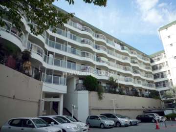 コボリマンション夙川老松台Ｂ棟の外観（南東側から）