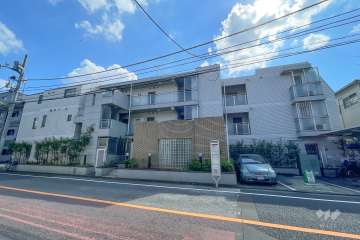 アビテ梅ヶ丘の外観（北西側から）