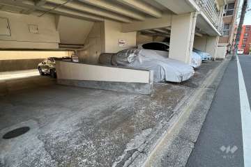 敷地内駐車場(屋内平面式)