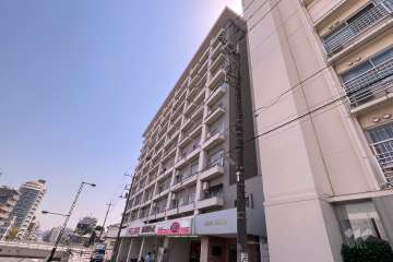 ハヤマビルの外観（北東側から）