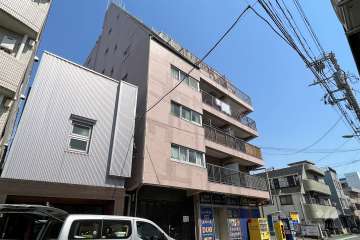 ストークマンション代田の外観(北西側から)