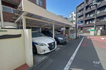 敷地内駐車場（屋外平面式）