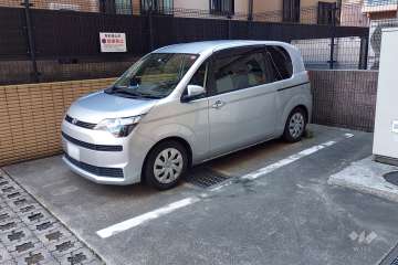 敷地内駐車場（屋外平面式）