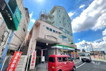 ステーションプラザ代田橋の外観（北東側から）