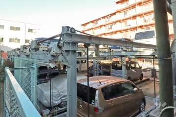 敷地内駐車場（屋外機械式）