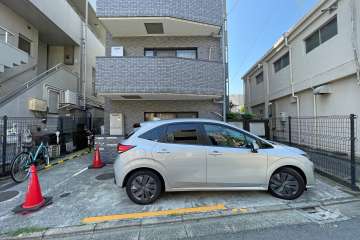 敷地内駐車場（屋外平面式）