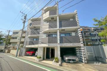 プレミアムキューブ三宿の外観（北東側から）