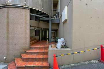 エントランスアプローチ