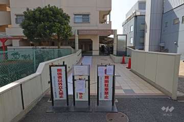 エントランスアプローチ