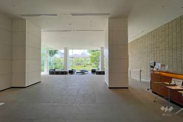 エントランスホール