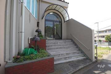 エントランスアプローチ