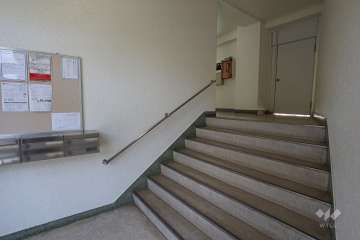 エントランス内