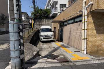 敷地内駐車場（屋外平面式）