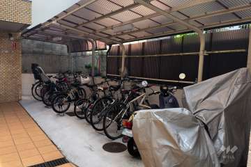 駐輪場、バイク置場