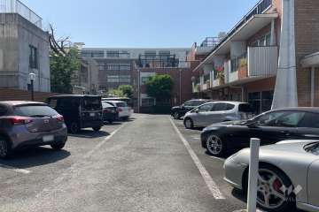 敷地内駐車場（屋外平面式）