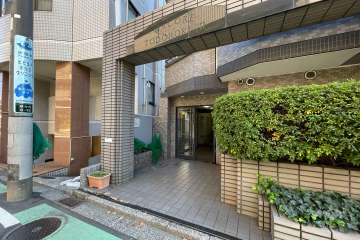 エントランスアプローチ