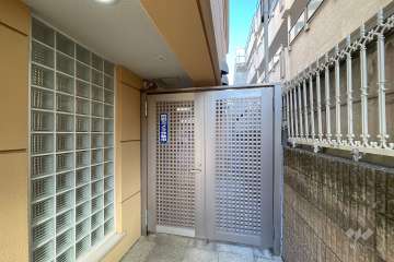 駐輪場の出入り口　