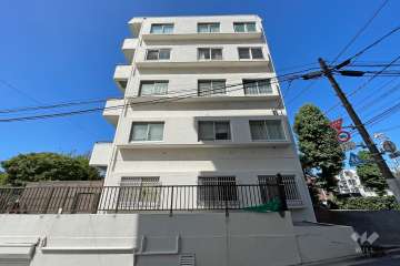 ジュネス等々力の外観（東側から）