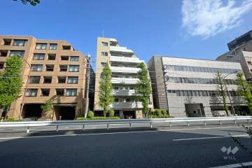 クリオ等々力の外観（南側から）