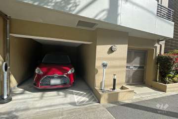 敷地内駐車場（屋内平面式）