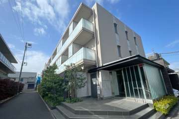 グローリオ等々力の外観（北東側から）