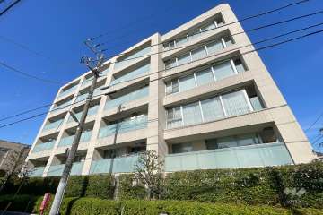 クラッシィハウス等々力ブランの外観（南側から）