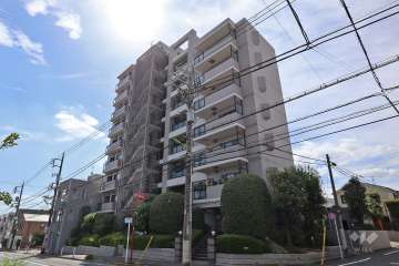 朝日ラパリオ等々力台の外観(北東側から)