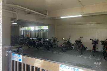 駐輪場、バイク置場