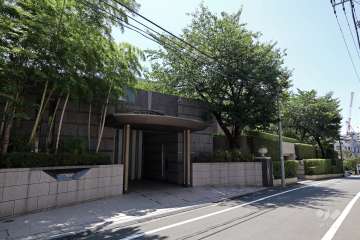 クラッシィハウス等々力の外観（北東側から）