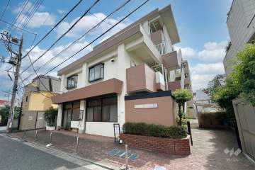 ダイホープラザ千歳烏山B棟の外観（北西側から）