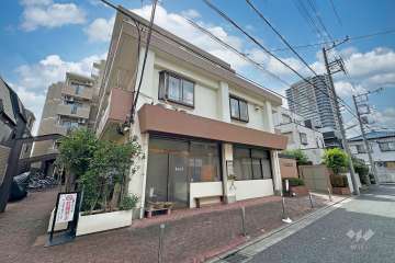 ダイホープラザ千歳烏山B棟の外観（北東側から）