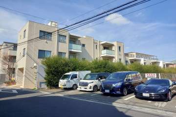 シエル千歳烏山の外観(南側から)　