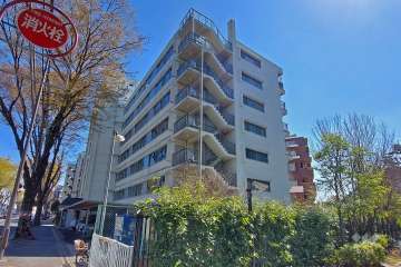 千歳マンションの外観（北西側から）