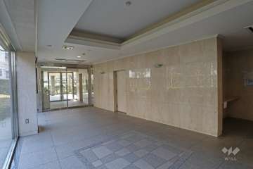 エントランスホール