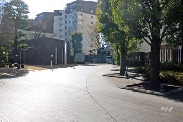 エントランス広場