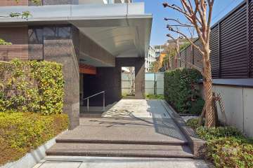 エントランスアプローチ