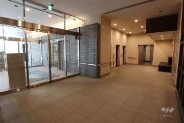 エントランスホール