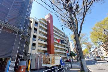 レインボー烏山の外観(北東側から)