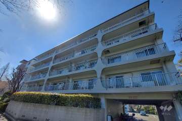 日商岩井芦花公園マンション外観(北東から)