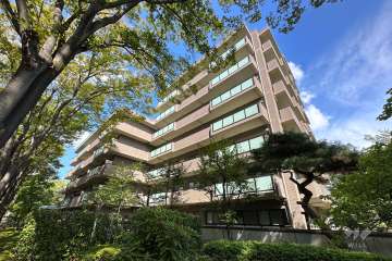 ヴェーゼント芦花公園の外観（南西側から）