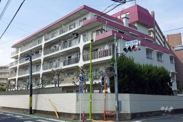 ユニハイム芦花公園の外観(南東側から)　