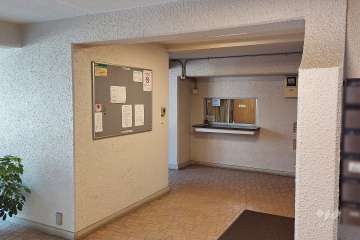 エントランスホール