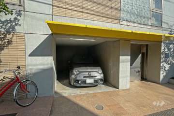 敷地内駐車場（屋内平面式）