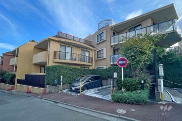 アルシオン豪徳寺の外観（北側から）