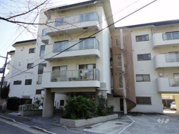 コボリマンション夙川桜台の外観