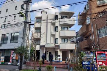 パレスハイツ千歳烏山の外観(西側から)