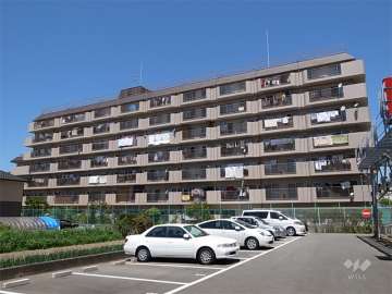 シャトー西宮の外観（南側から）
