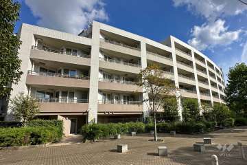 D'グラフォート世田谷芦花公園の外観（西側から）