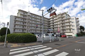 久我山スカイマンションの外観（北東側から）