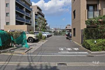 駐車場出入口